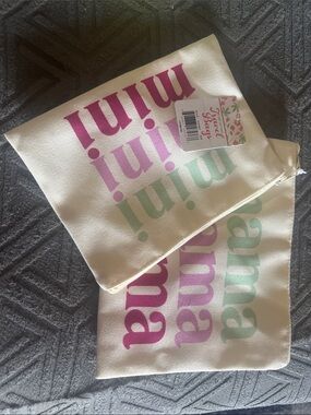 Canvas Pouches in Cream with Pink & Mint Text mama and mini bags